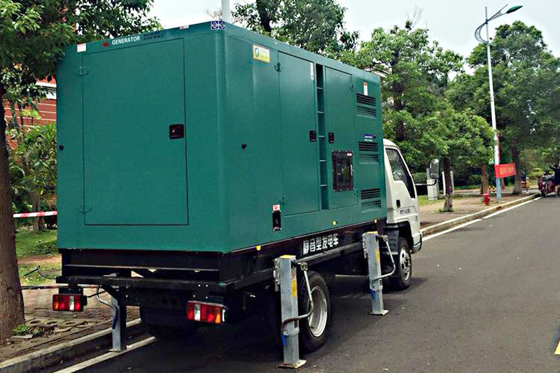 阿拉善左出租发电机-柴油发电机出租过程更换机油需要注意什么