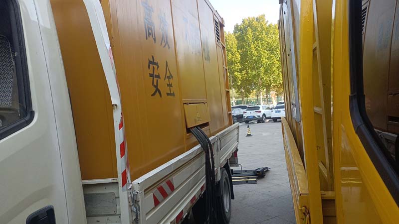 阿拉善左如何判断柴油发电机组和UPS电源的切换时间是否符合要求？