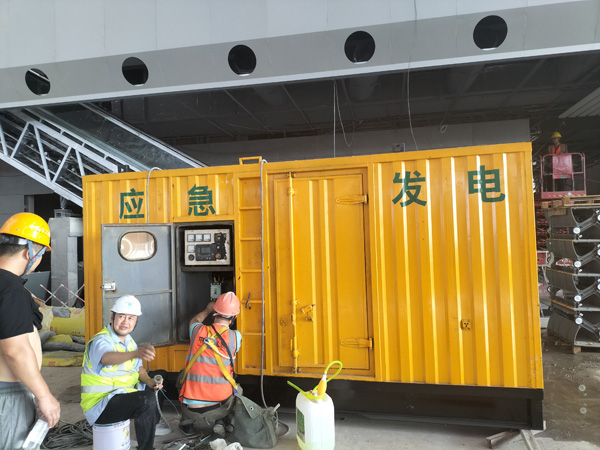 阿拉善左怎样判断空气滤清器是否需要更换？